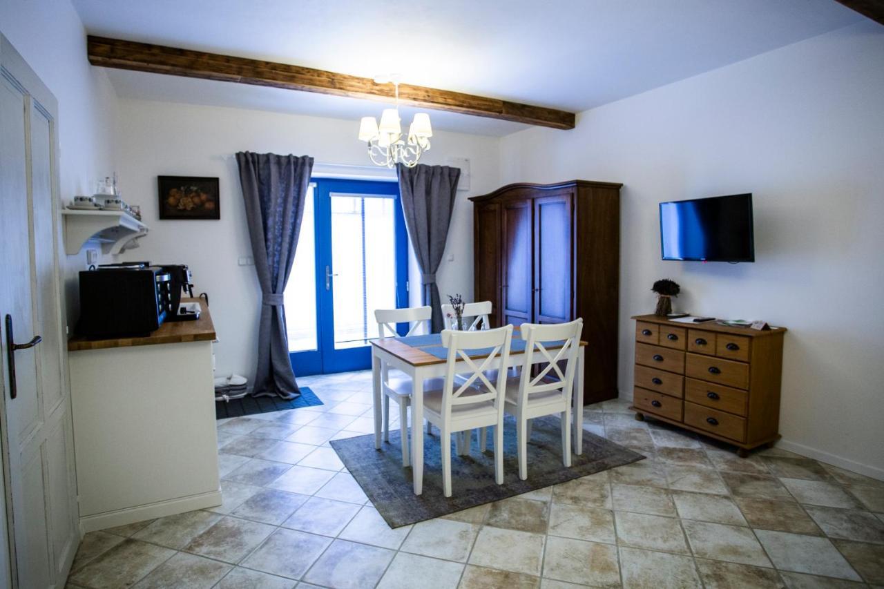 Mikulov Apartmany Magistr المظهر الخارجي الصورة